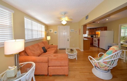 Duval Hideaway - image 1