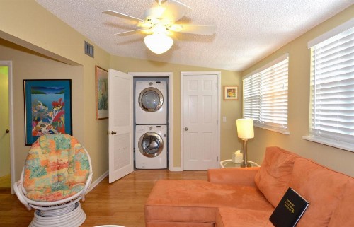 Duval Hideaway - image 10