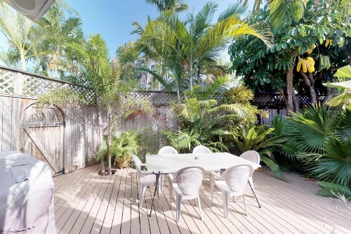 Passover Cottage - image 6