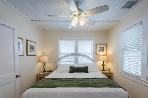 Amelia House - image 11