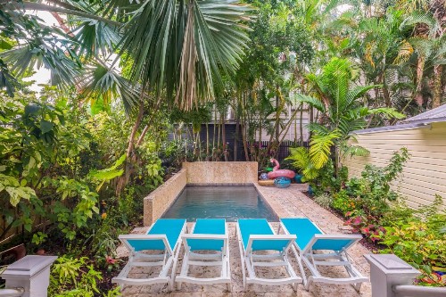 Bahama House - image 12
