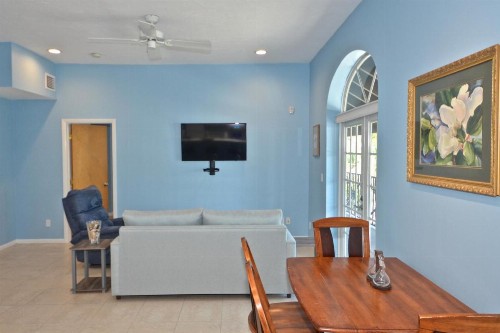 The Frontier Flat - image 6