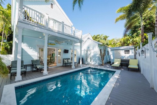 Mermaid Manor - image 4