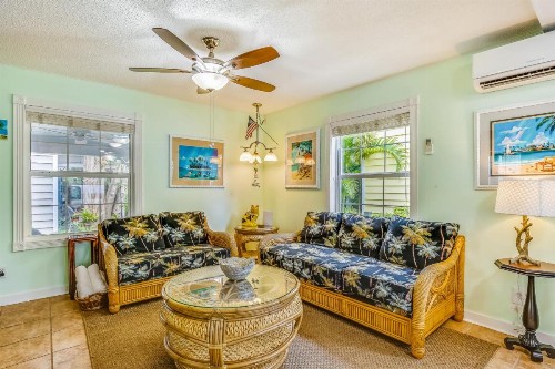 Paradise Suite - image 11