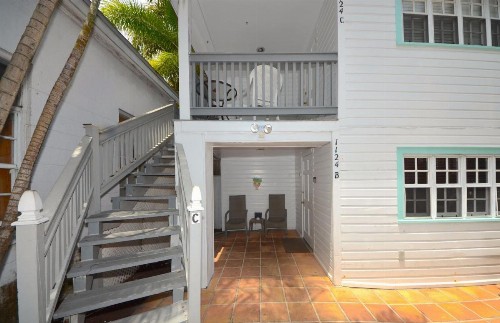 Duval Street Retreat - image 2
