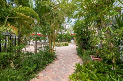 Old Town Garden Villas - image 2