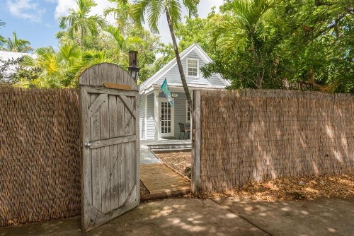 Tropical Village - image 12