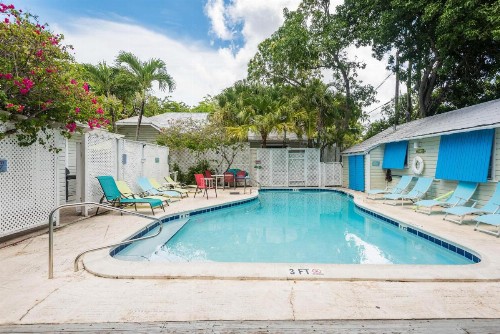 Tropical Village - image 8