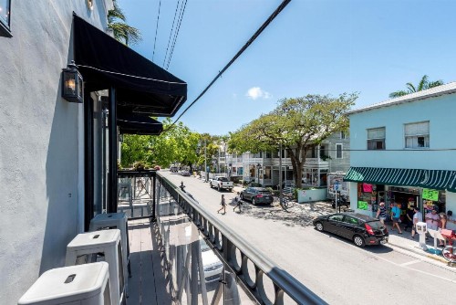 Pescado Penthouse On Duval - image 3