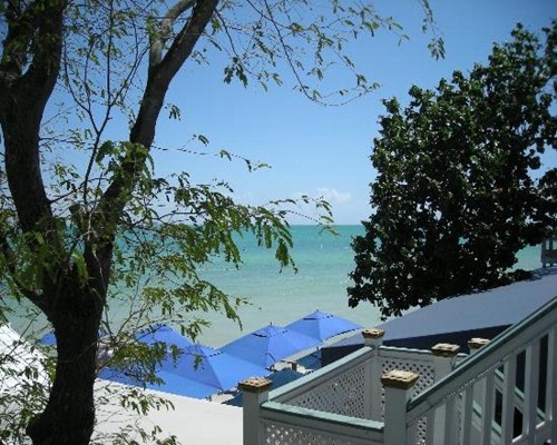 Coconut Beach Resort - image 12