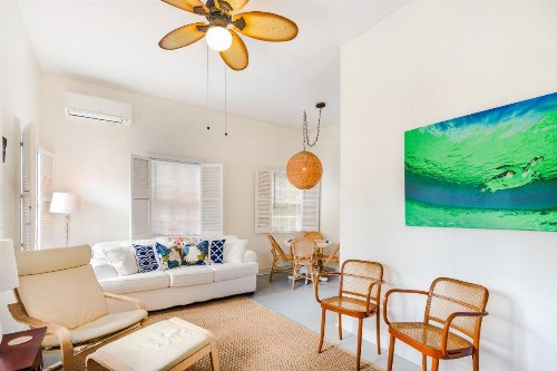 Conch Cottage - image 11