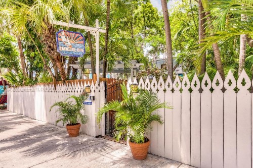 Key West Harbor Inn - Adults Only - image 5