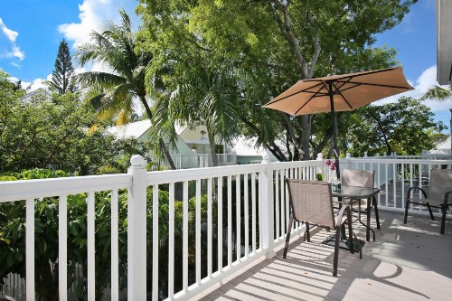A Barefoot Retreat - image 9