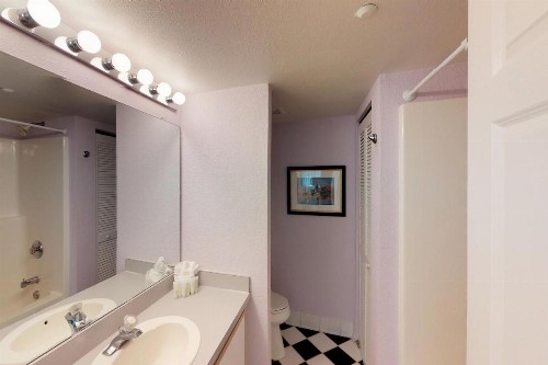 Sunrise Suites Catalina Suite #311 - image 9