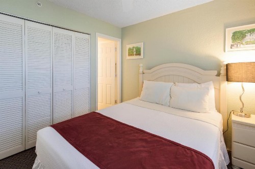 Sunrise Suites Tierra Bomba Suite #403 - image 8