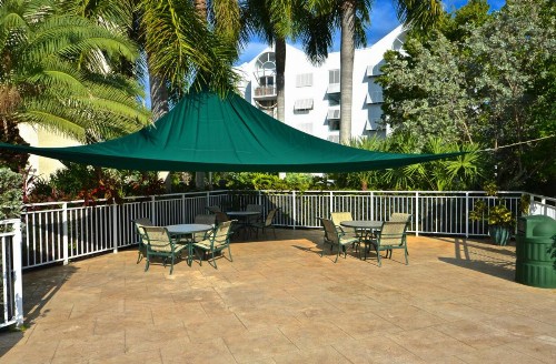 Sunrise Suites Rum Cay Suite #304 - image 11