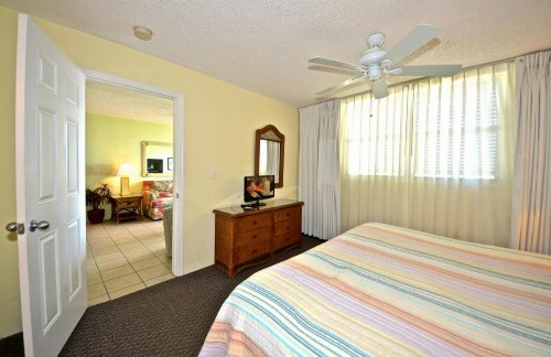 Sunrise Suites Rum Cay Suite #304 - image 8