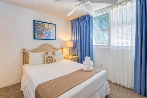 Sunrise Suites Cristobal Suite #411 - image 11