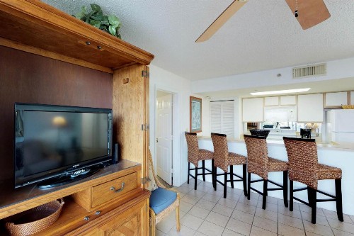 Sunrise Suites Paradise Escape #407 - image 8
