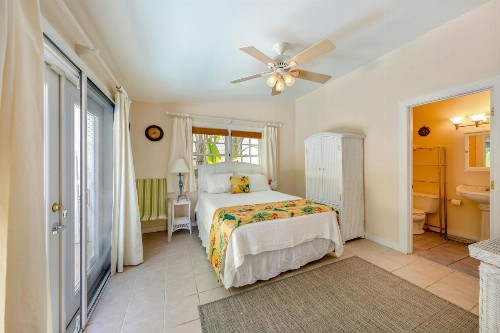 Petronia Cottage - image 11