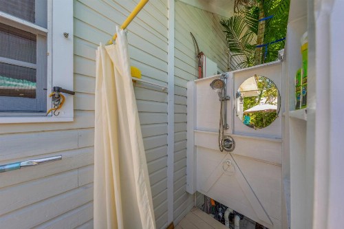 Petronia Cottage - image 7