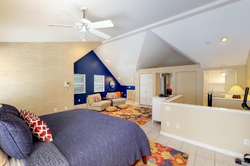 Barefoot Bungalow - image 10