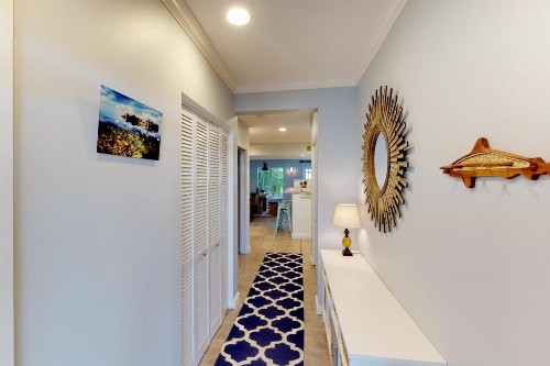 Barefoot Bungalow - image 12
