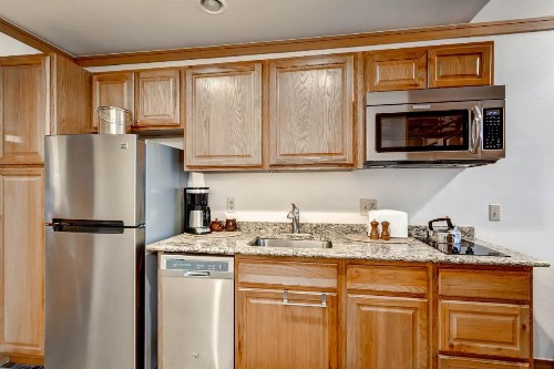 Mountain House by Keystone Resort - image 12