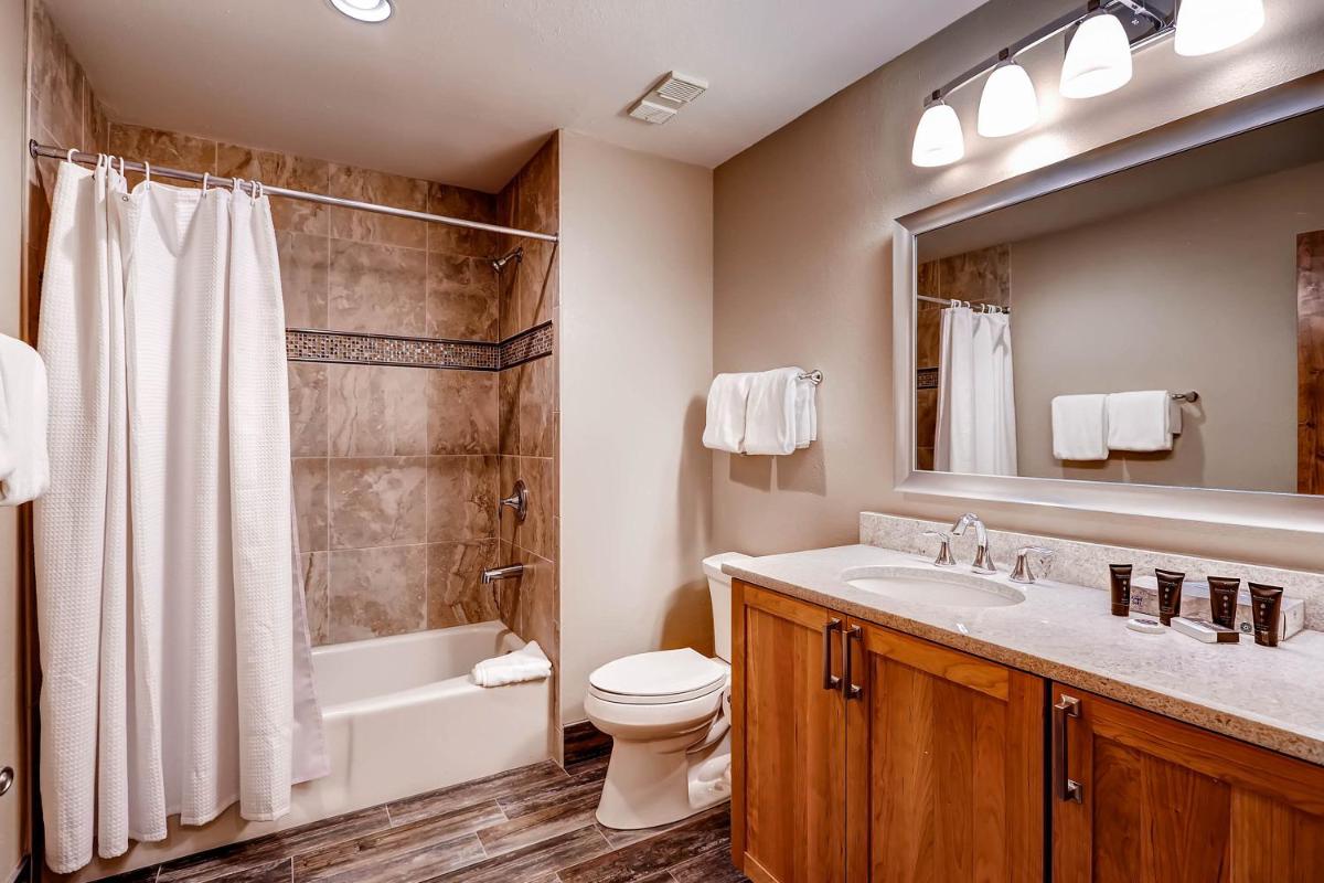 Mountain House by Keystone Resort - image 4