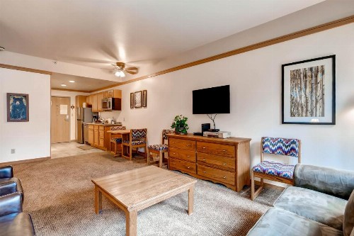 Mountain House by Keystone Resort - image 9