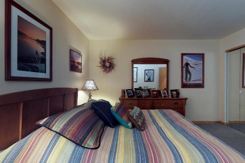 Liftside Condominiums 20 - image 11