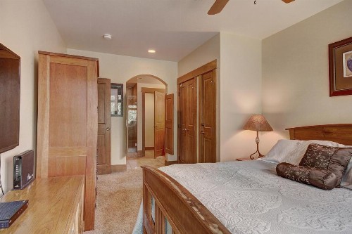 3003 Lone Eagle Condo - image 11