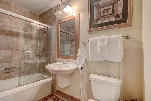 3003 Lone Eagle Condo - image 2