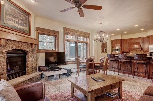 3003 Lone Eagle Condo - image 5