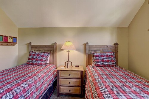 8890 The Springs Condo - image 7