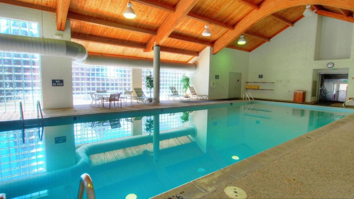 1633 Quicksilver Condo - image 6