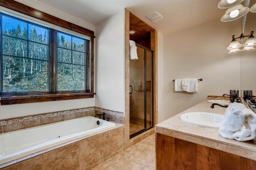 Sanctuary 2569 - image 17