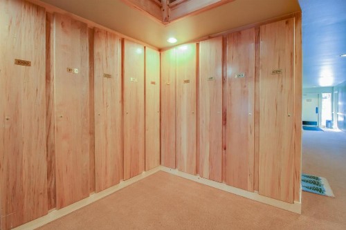 Classy Keystone Comfort - image 7