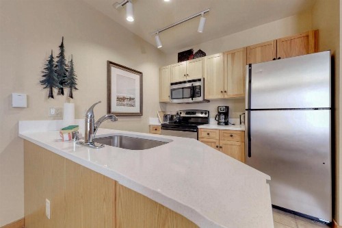 Buffalo Lodge - image 10
