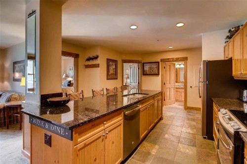 River Run Village Condos 3 Bedroom - Kids Ski Free! - image 5
