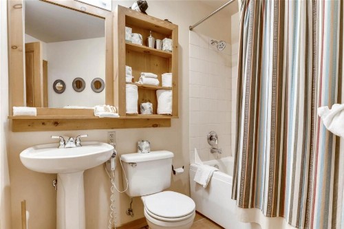 River Run Village 1 Bedroom Condo at Expedition Station walk to Gondola - image 8
