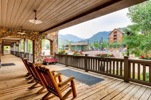 River Run Village 2 Bedroom Condo at Expedition Station walk to lift - image 17