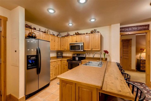 River Run Village 2 Bedroom Condo at Expedition Station walk to lift - image 7