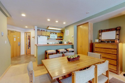 Liftside Condominiums 306 - image 9