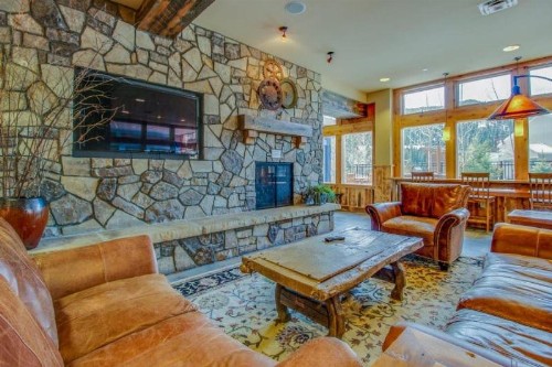 River Run Village 2 Bedroom Condo at Black Bear Lodge walik to lift - image 17