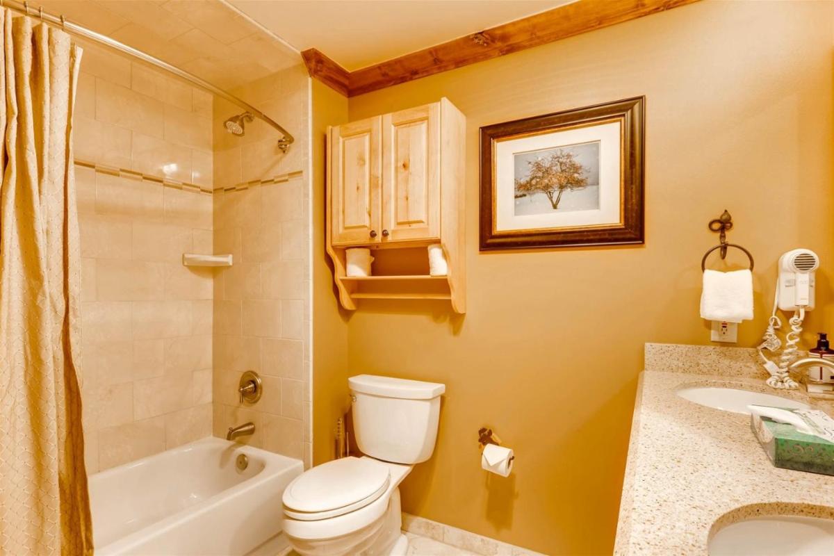 River Run Village 2 Bedroom Condo at Black Bear Lodge walik to lift - image 2