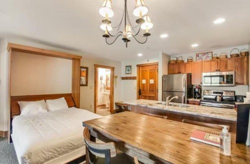 River Run Village 1 Bedroom Condo at Red Hawk Lodge Walk to Gondola - image 18