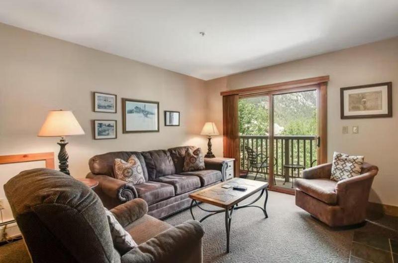 River Run Village 1 Bedroom Condo at Red Hawk Lodge Walk to Gondola - image 5