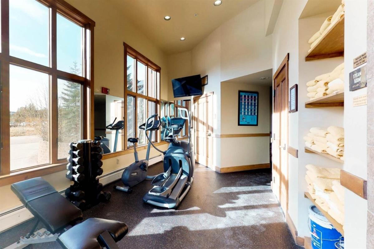 River Run Village 1 Bedroom Condo at Red Hawk Lodge Walk to Gondola - image 6