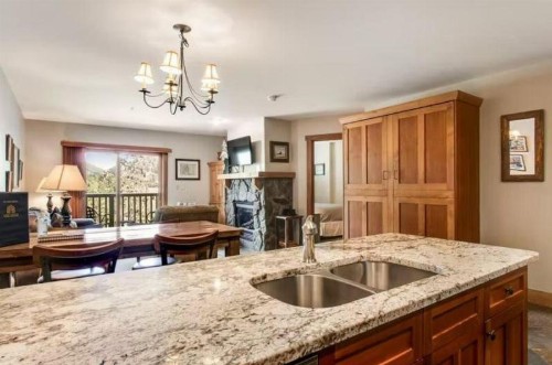 River Run Village 1 Bedroom Condo at Red Hawk Lodge Walk to Gondola - image 7